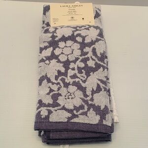 Laura Ashley Gray & Cream Floral Jacquard Hand Towel Set of Three NWT 18 x 28